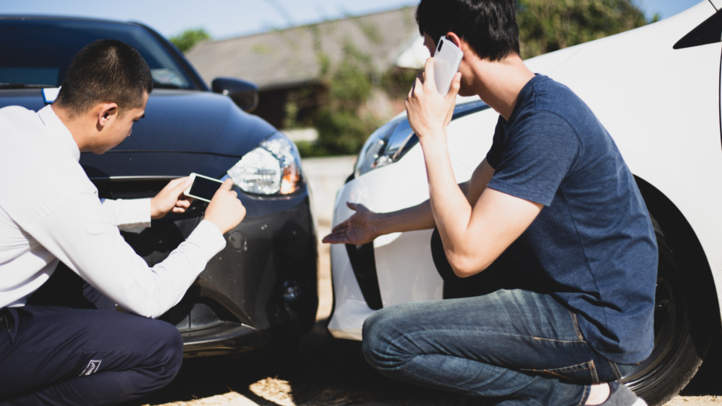 What To Do If You Get Into A Minor Car Accident?